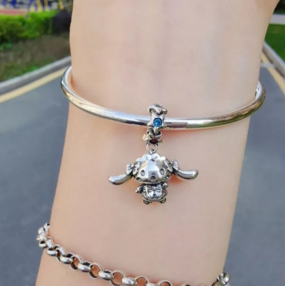 5 Charms Hello Kitty & Friends S925 SS Pandora Compatible - Picture 3 of 8